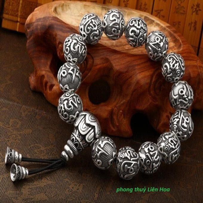 Minh hoạ Lưu ý khi đeo trang sức phong thuỷ