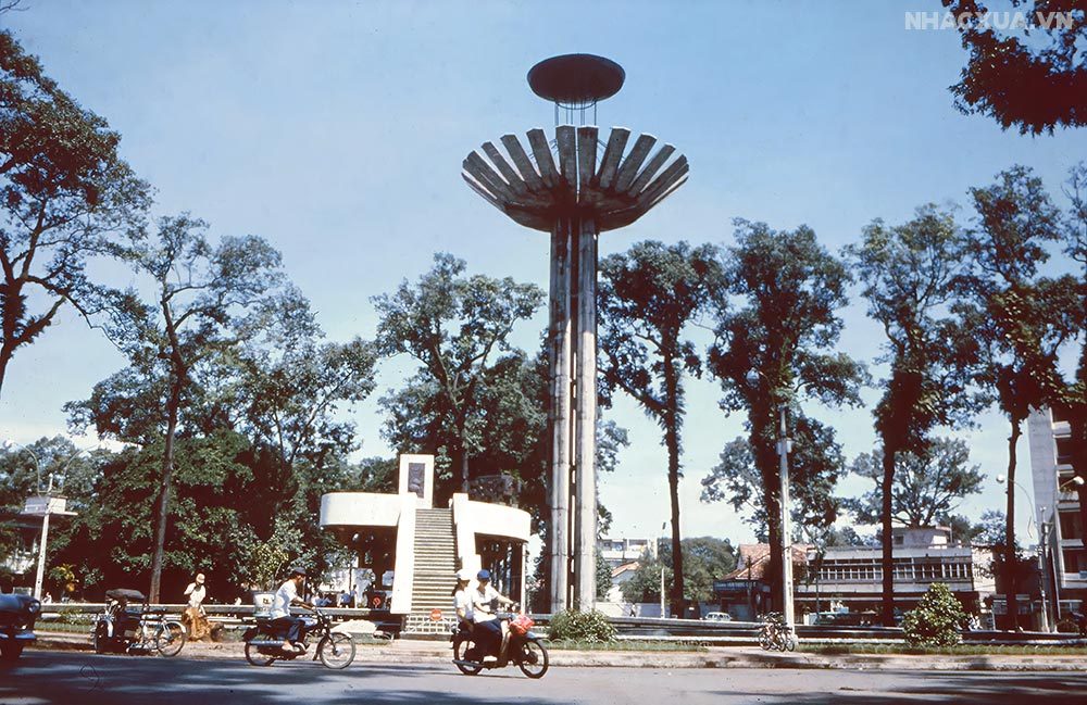 Hồ con rùa trong phong thuỷ sài gòn xưa
