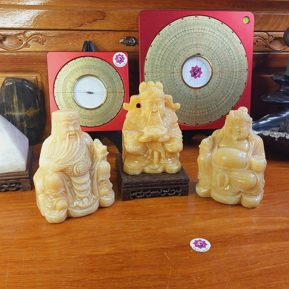 Bộ ba Thần Tài Thổ Địa và Thần Tiền liên hoa