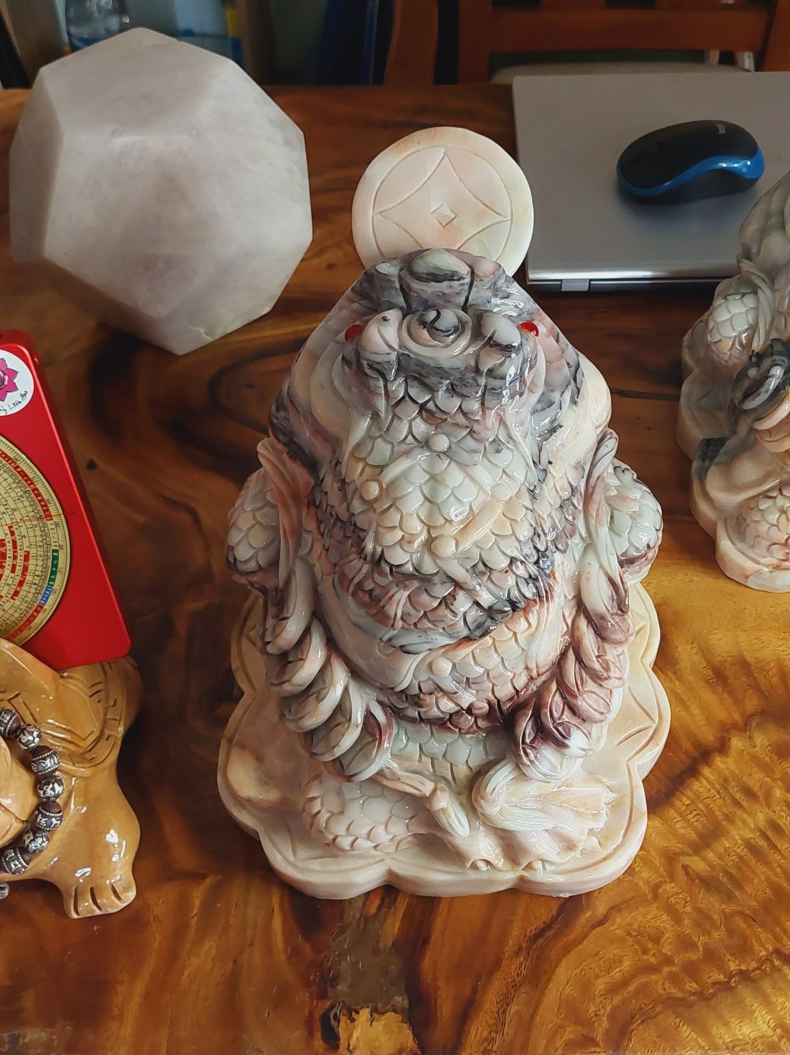 ong-coc-3-chan-phong-thuy-lien-hoa- (11)