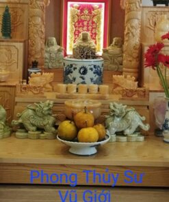 Tượng thần tài thổ địa