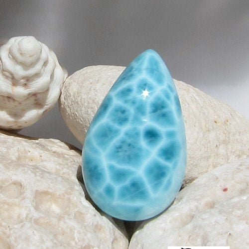 Thông số khoa học của đá Larimar Thông số khoa học của đá Larimar